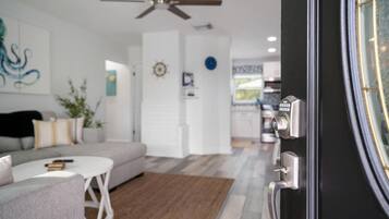 House | 2 bedrooms, Internet