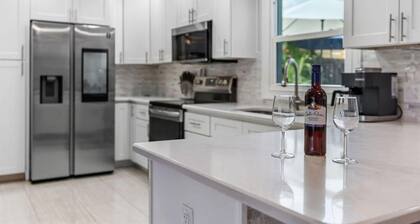 Pool Hottub 5 Miles Clearwater IRB Pet Friendly