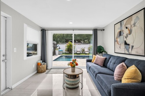 Pool Hottub 5 Miles Clearwater IRB Pet Friendly