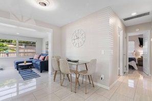House | 2 bedrooms, Internet