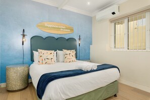 4 camere, una scrivania, ferro/asse da stiro, accesso a Internet