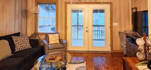 Smart TV, video games, DVD player, books