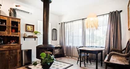 1BR Apt | 8min St. Anthony Hospital | Kitchen, Wi-Fi, Free Parking #03B