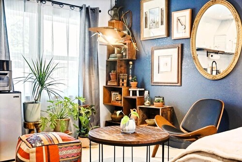 1BR Apt • 11 min to Integris Baptist | Kitchen, Free Parking, Dog-Friendly #03D