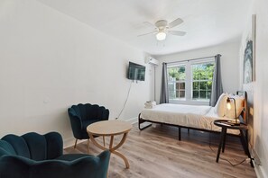 2 slaapkamers, een bureau, gratis wifi