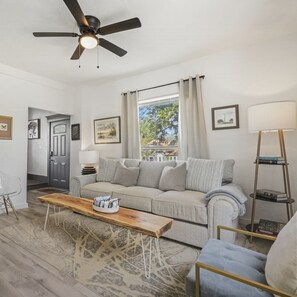 TV connectée, espaces bureaux