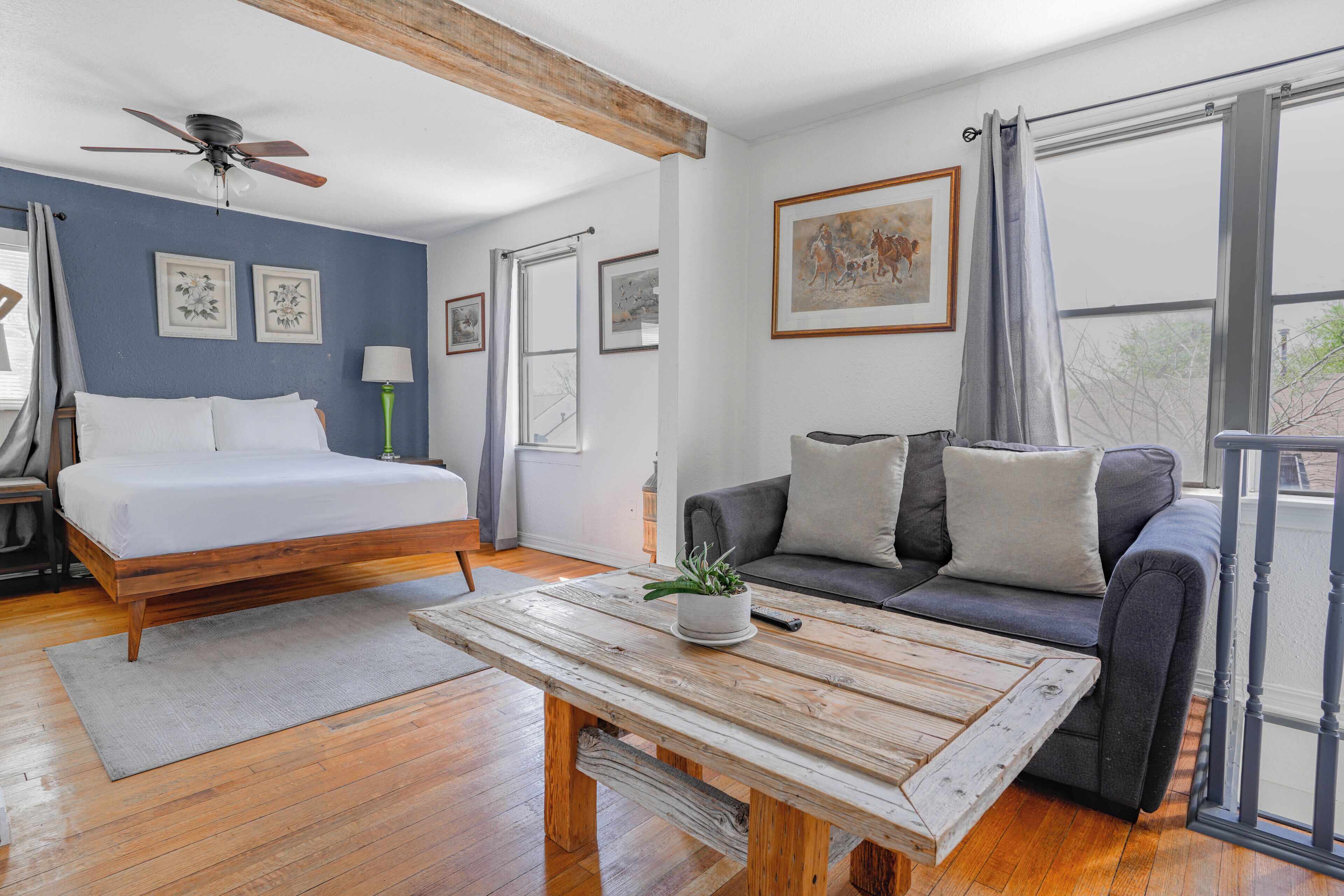 2 多间卧室、熨斗/熨衣板、免费 WiFi、床单