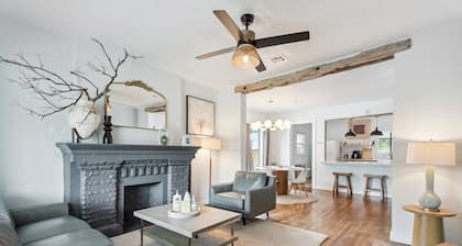 2BR Apt • 8 min to Integris Baptist | Kitchen, Free Parking, Self Check-In #09