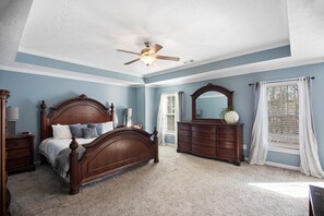 5 bedrooms, iron/ironing board, WiFi, bed sheets - Cute Cozy Oasis for Masters Near Augusta National (Evans)