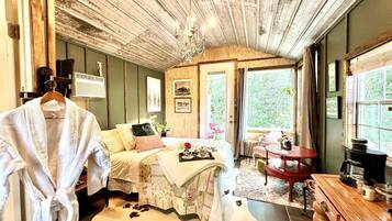 1 Schlafzimmer, Zimmersafe, kostenloses WLAN, Bettwäsche