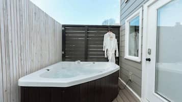 室外 SPA 浴缸