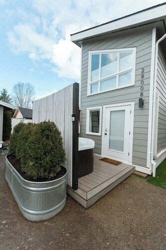 Mount Tabor Loft With Hot Tub