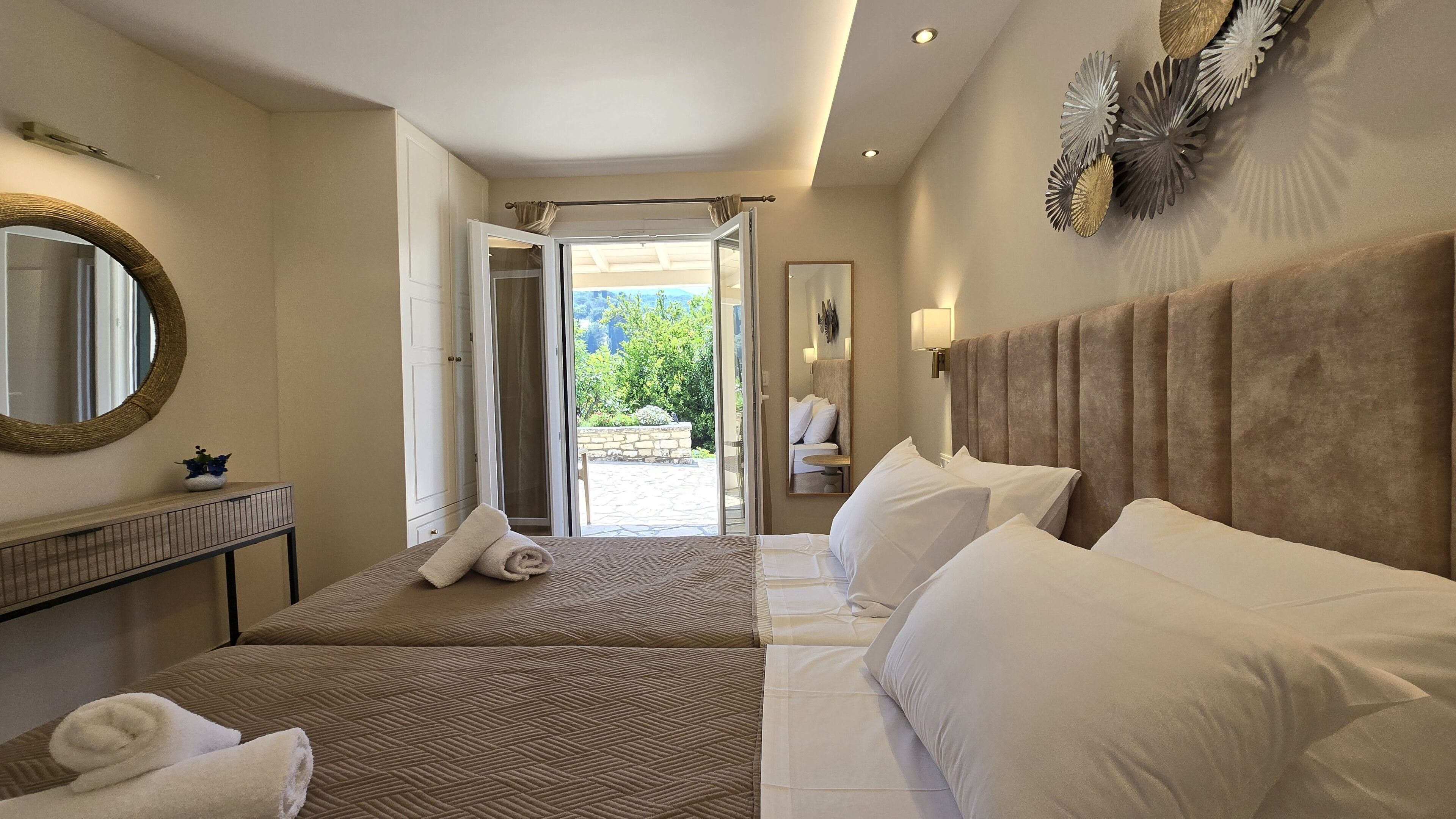 Traditional Villa | 2 bedrooms, in-room safe, desk, iron/ironing board