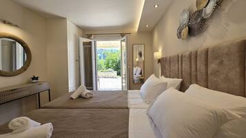 Traditional Villa | 2 bedrooms, in-room safe, desk, iron/ironing board