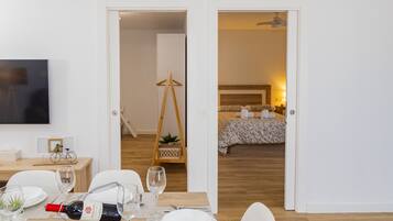 2 chambres, fer et planche Ă repasser, Wi-Fi gratuit, draps fournis