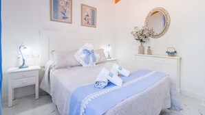 2 bedrooms, iron/ironing board, free WiFi, bed sheets - Cubo's Casa Rural Entre Olivos del Azahar / private pool / air conditioning / free wifi (Alhaurin de la Torre)