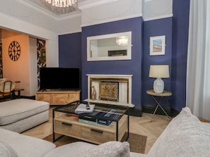 Living area - West End Bay (Morecambe)