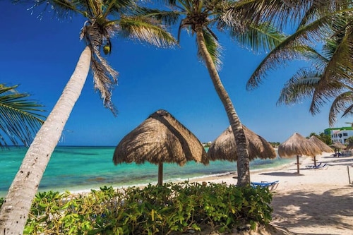 Escape to Your Private Beachfront Paradise Penthouse, with Breathtaking Ocean Views!