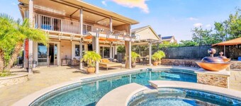 ৎ୭The safty paradiseৎ୭H/w Pool Jacuzzi, 4 bedrooms