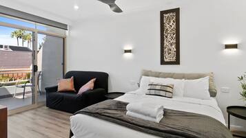 3 chambres, fer et planche Ă repasser, Wi-Fi, draps fournis