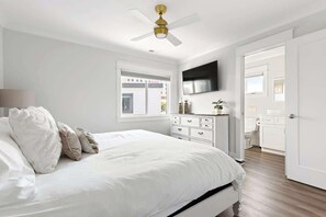 2 bedrooms, desk, iron/ironing board, free WiFi