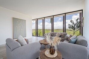 Grand Apartment | Living area - Mistiq Temple II (Tulum)