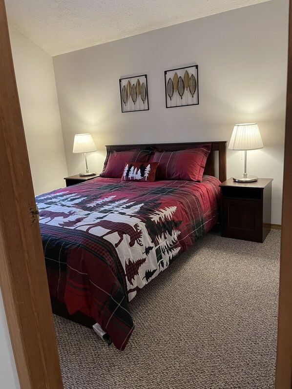 3 bedrooms, WiFi, bed sheets