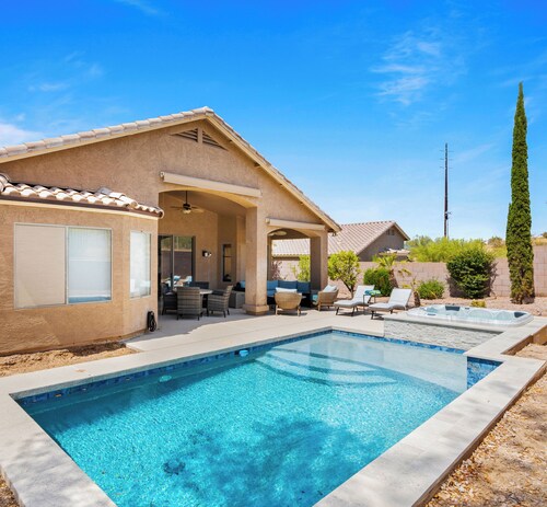 Family Retreat surrounded by mountains, fairways and trails.  