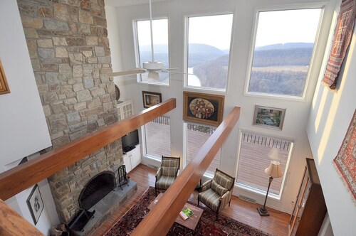 Panorama Peak View- Million Dollar View!