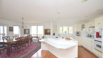 Nhà, 2 giường cỡ queen (Panorama Peak View- Million Dollar Vi) | Bếp riêng | Gia vị