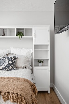 3 chambres, fer et planche à repasser, Wi-Fi gratuit, draps fournis