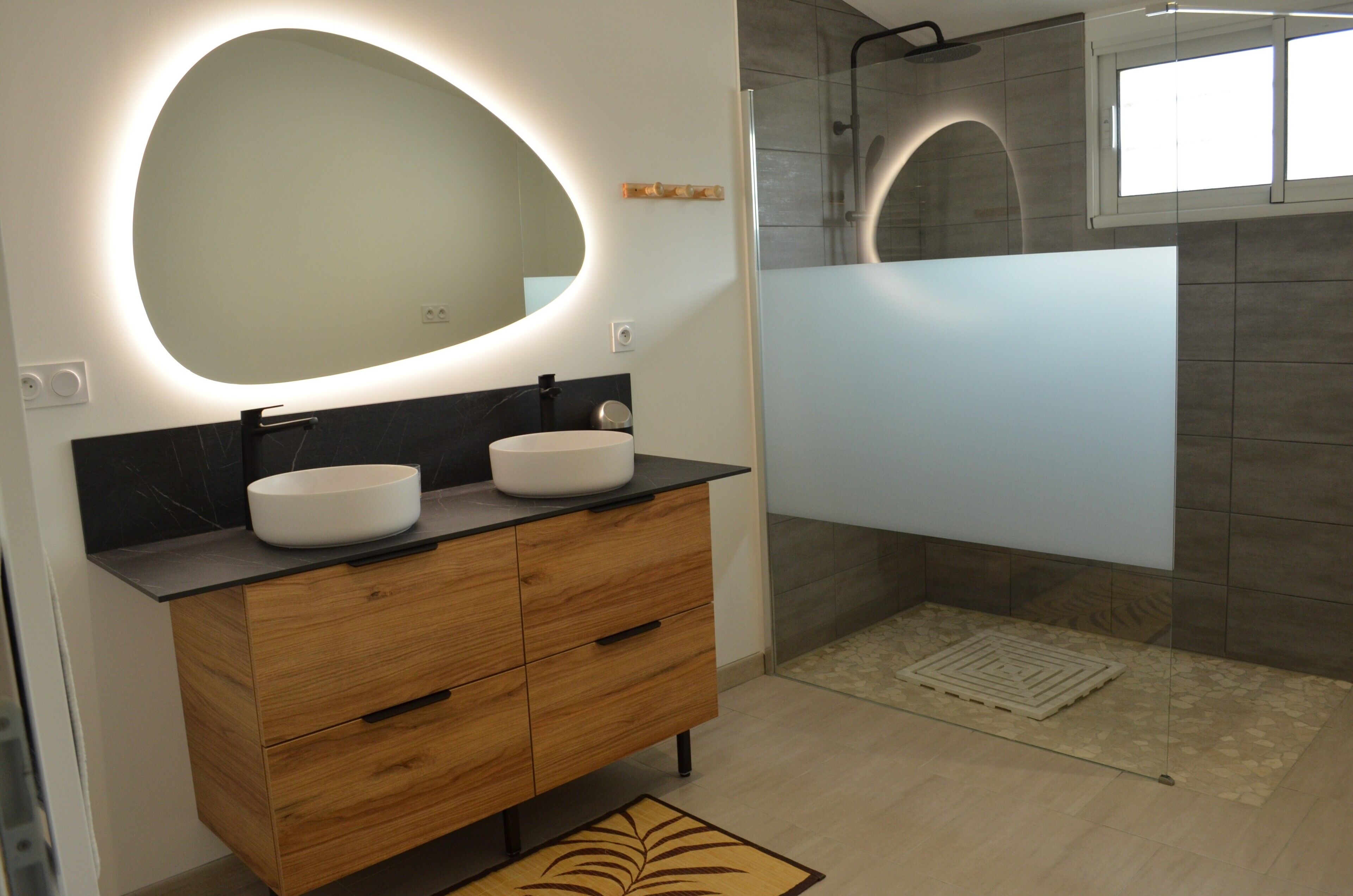 Shower, hair dryer