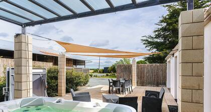 Maison de vacances 'Gßte Panda' avec piscine partagée et SPA, Wi-Fi et climatisation