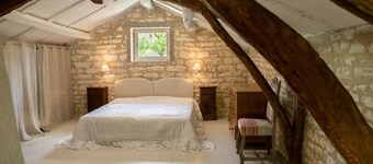 Cottage 'Bergerie Piscine Privée, Jacuzzi' con piscina privata, terrazza privata e Wi-Fi