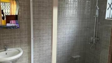 Shower, towels, soap, shampoo