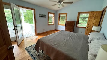 2 chambres, fer et planche Ă repasser, Wi-Fi gratuit, draps fournis