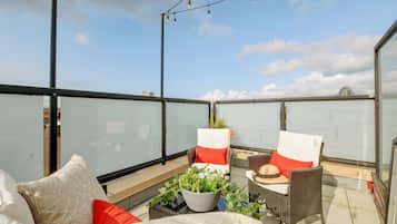 Royal Penthouse | Terrace/patio