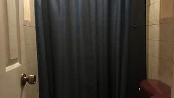 Suihku, saippua, vessapaperi