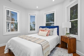 3 bedrooms, iron/ironing board, travel cot, free WiFi - 3BR2Bth TD Garden/BOS/MIT/Harvard/2 Parking Spaces (Somerville)
