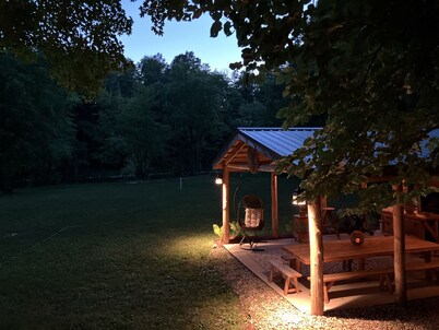 Riverside Retreat | Sauna, Fireplace, Kayaks/Tubes