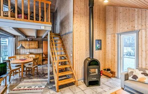 Fernseher, DVD-Player, Stereoanlage