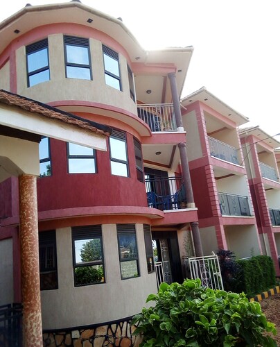 Enjoy Guest Hotel