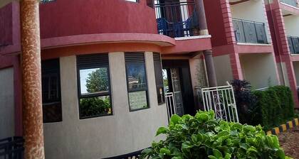 Enjoy Guest Hotel