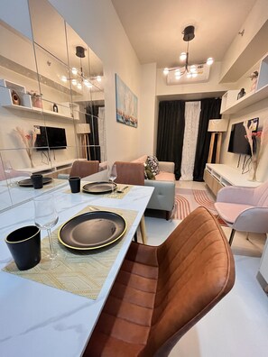 Family Condo | Living area