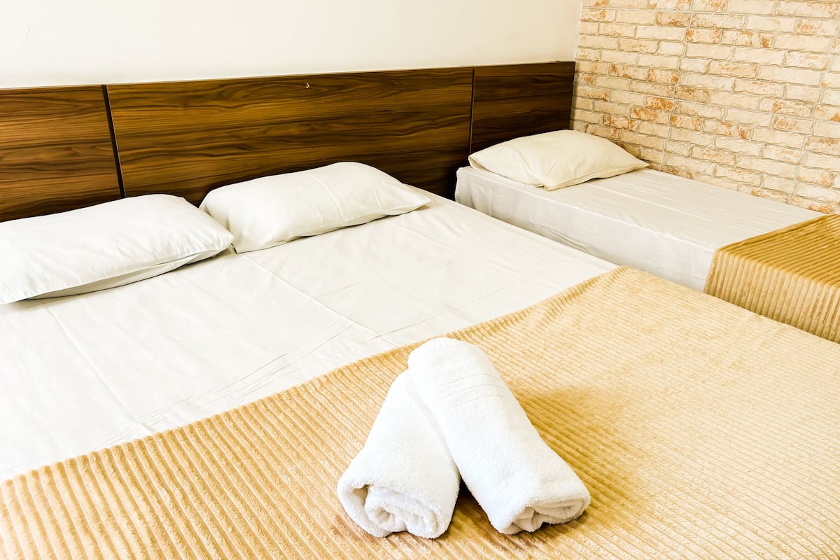 Wifi gratis y ropa de cama