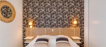 Villa ‘Mézoise’ with Private Terrace, Wi-Fi, and Air Conditioning