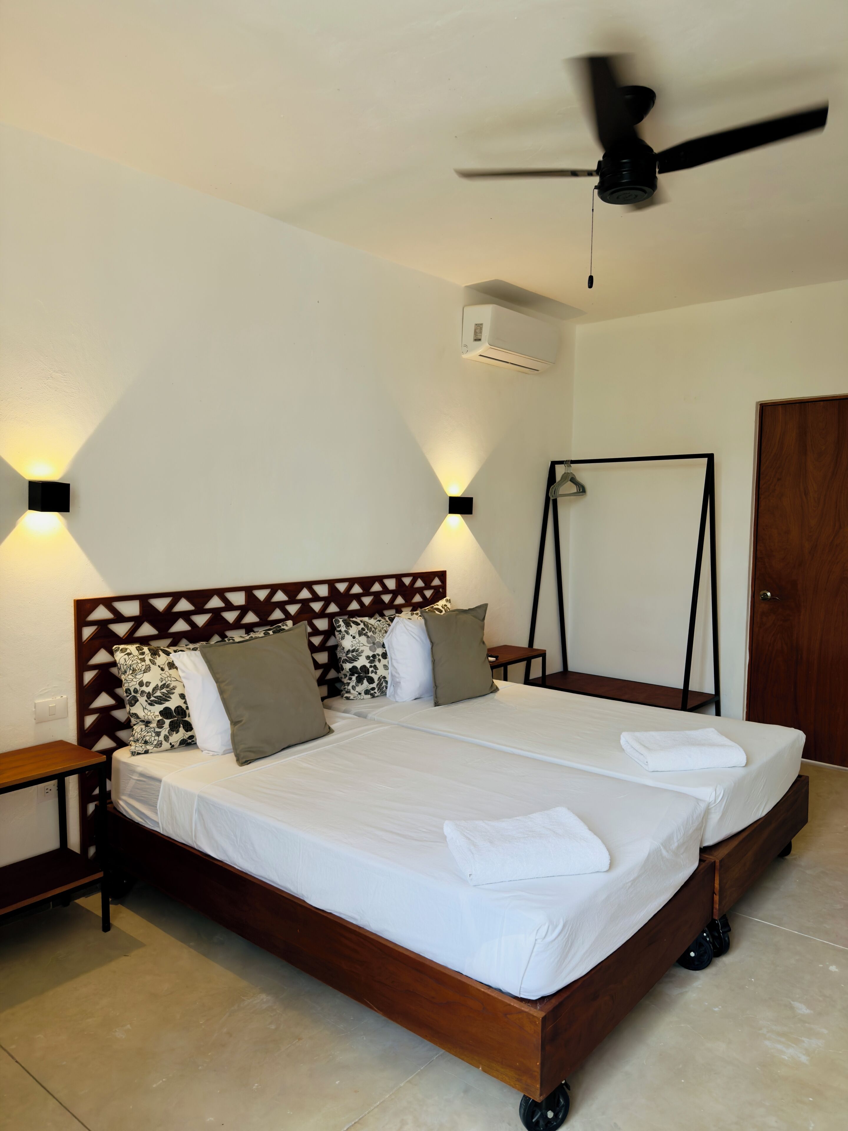 1 chambre, bureau, fer et planche à repasser, accès au Wi-Fi (inclus)