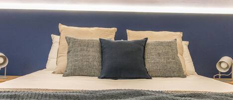 Kaupunkihuone | Työpöytä, kannettavalle tietokoneelle sopiva työtila, ilmainen Wi-Fi