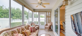 Dog-Friendly Home in The Villages w/ Private Patio