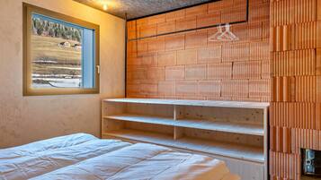 1 habitación, wifi gratis y ropa de cama